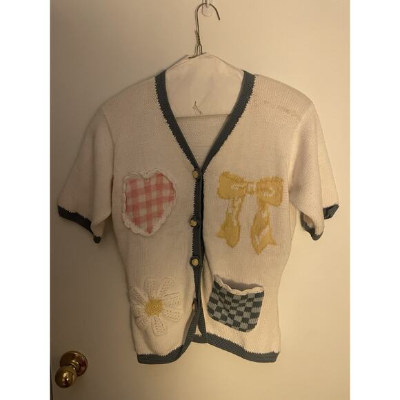 Eagles Eye Sweaters - The Eagle’s Eye Spring Flower Sweater Short Sleeved Small 100% Cotton Button Up